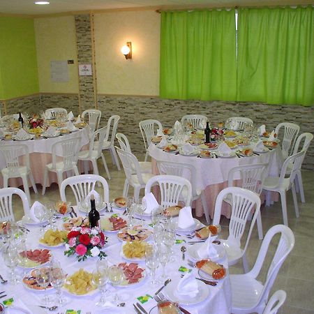 Hostal Mary Tere Salobrena Exterior photo