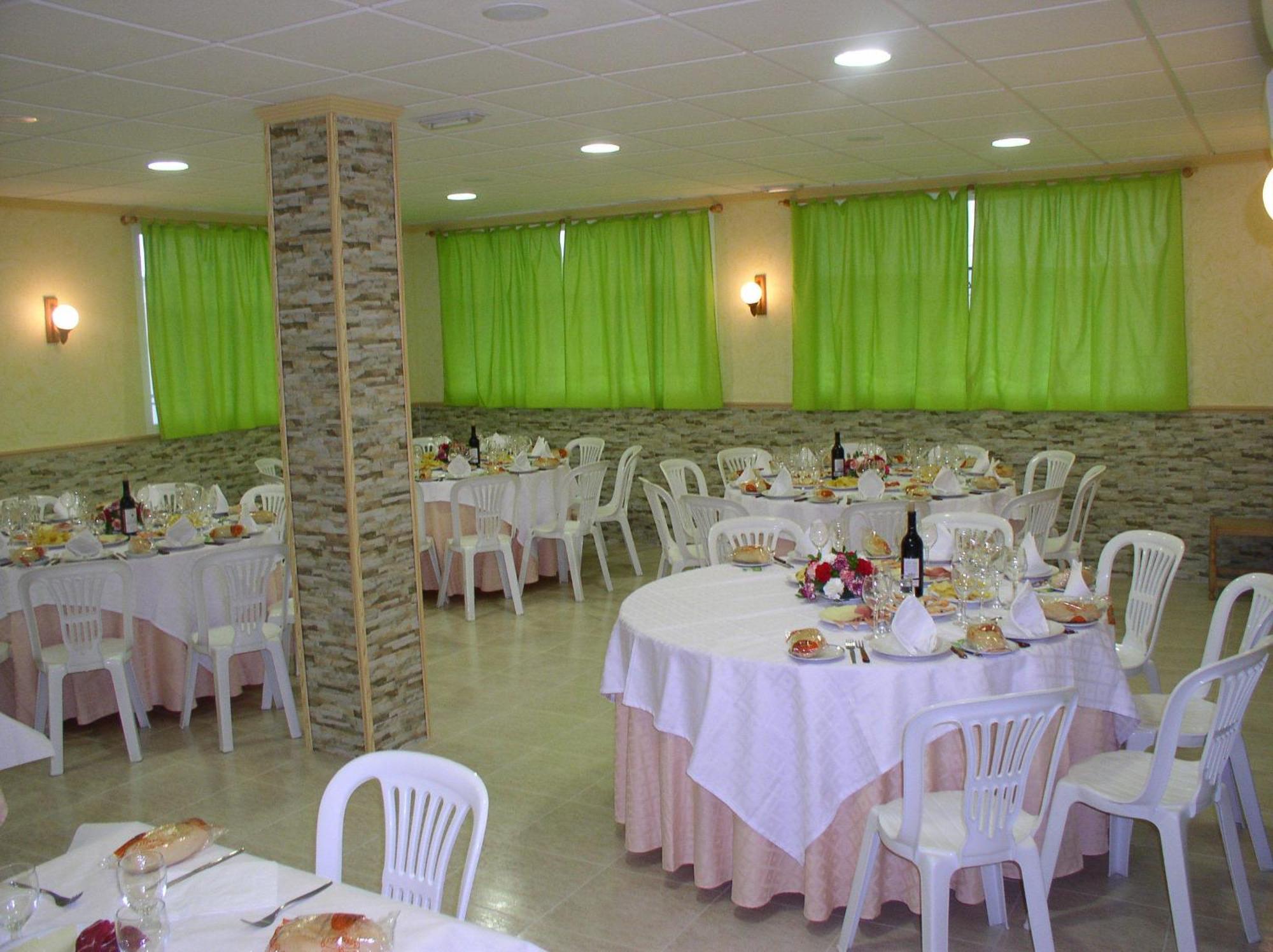 Hostal Mary Tere Salobrena Exterior photo